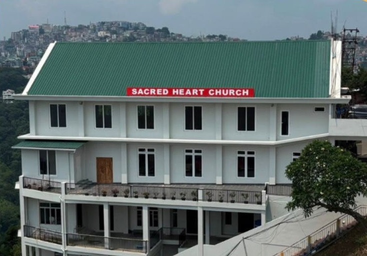 Sacred Heart Church, Tlangnuam West biak in thar hawn a ni ta.